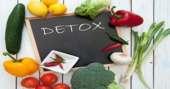 Make These 9 Types Of Healthy Khichdi To Detox The Body