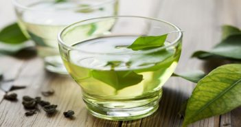 5 Awesome Beauty Hacks Of Green Tea Will Give You A Complete Makeover Awesome Beauty Hacks Of Green Tea Will Give You A Complete Makeover